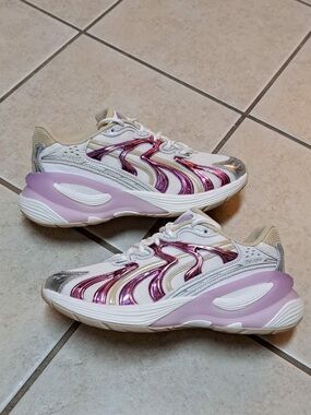 PUMA Inverse Shimmer sneakers - Big Kids Size 6.5Y / Women's sz 8.0